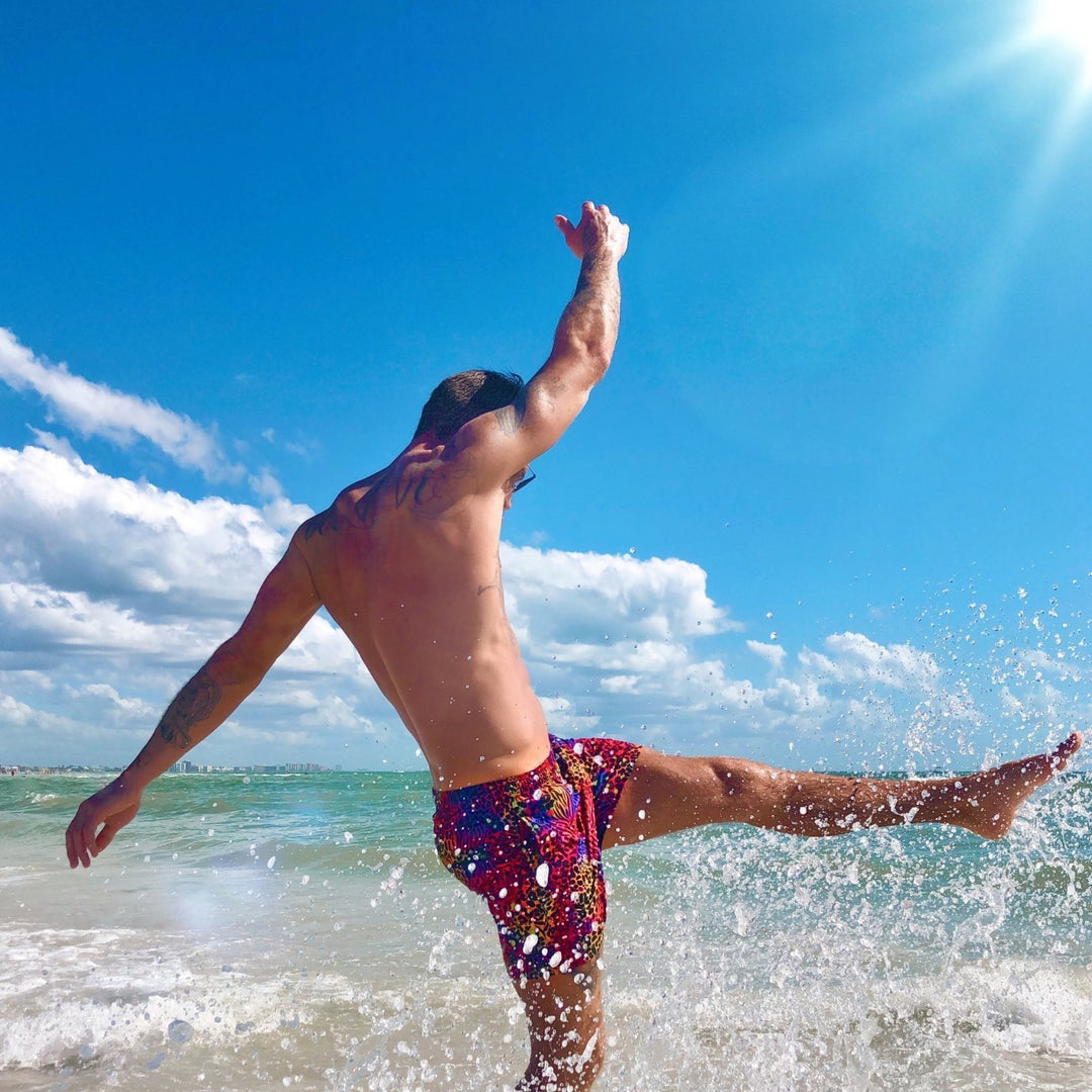 HOW TO CELEBRATE THE SUMMER SOLSTICE